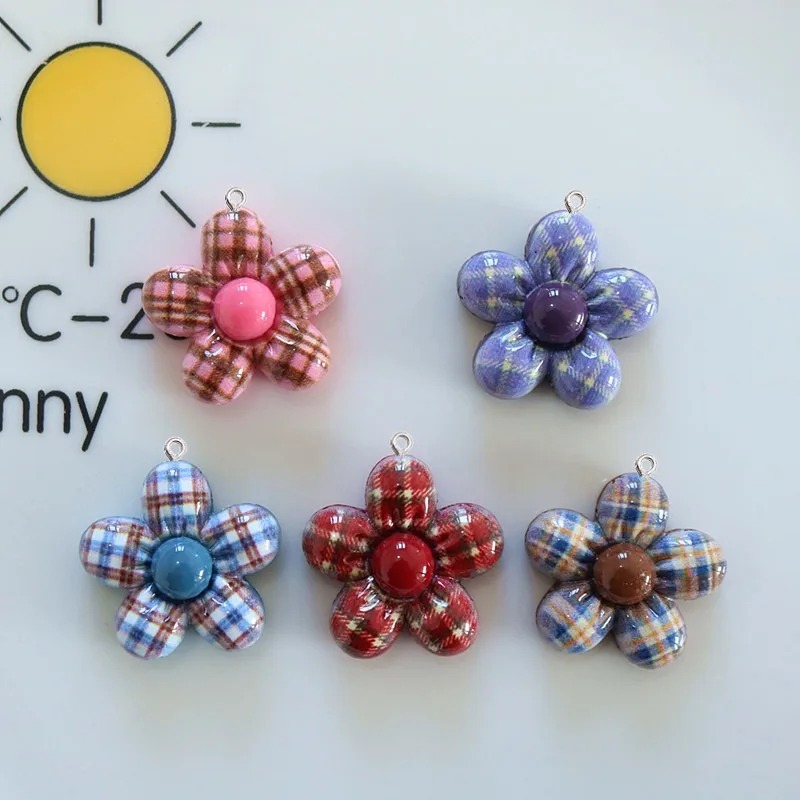 Resin Art And Craft - 10Pcs Sweet Flower Planar Resin Pendant