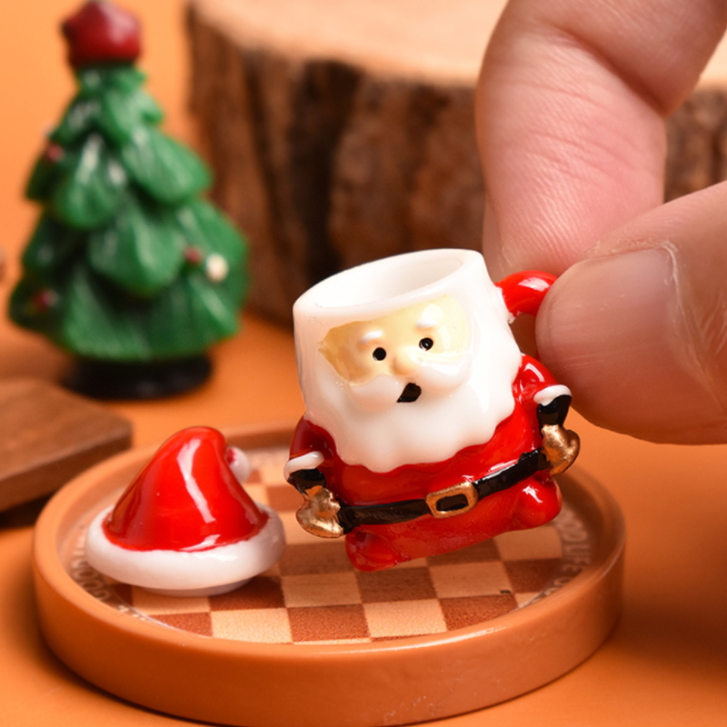 Resin Art And Craft - Mini Santa Teacup Ornament - Resin
