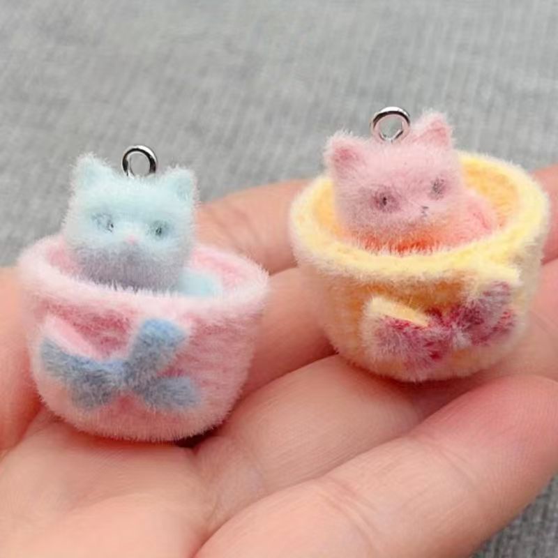 4pcs 3D plush resin cat pendan - Resin Art Pendant 评论和价格