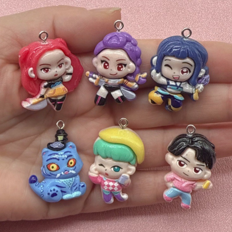10pcs resin cartoon pendant, D - Resin Art Pendant 评论和价格