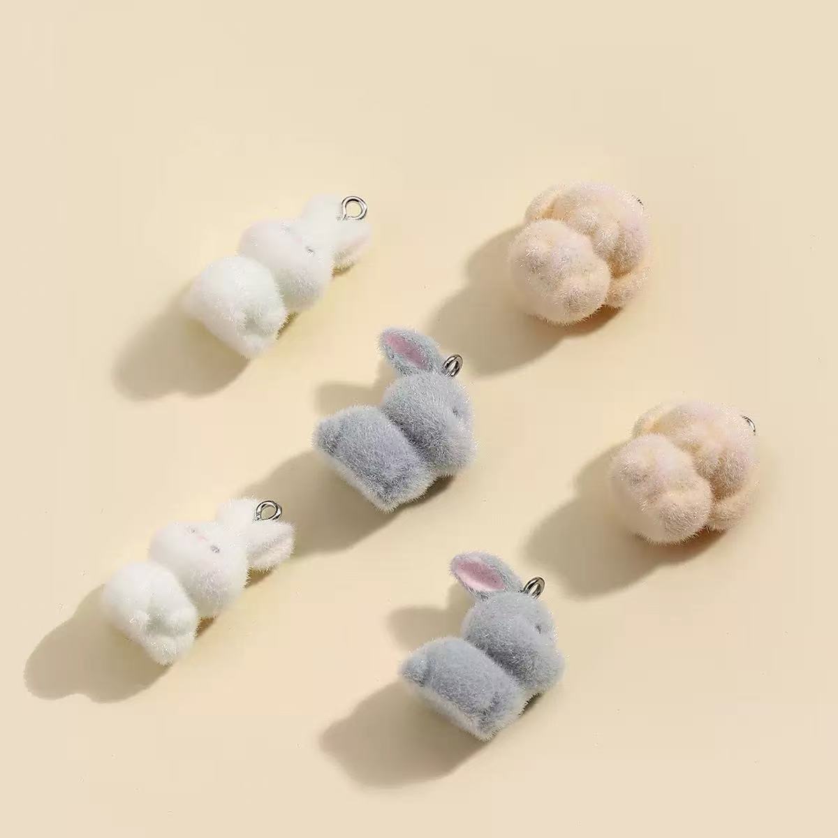 10pcs Flocking Little Rabbit R - Resin Art Pendant 评论和价格